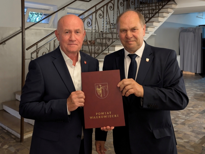 "Igrając ze słońcem" czyli wystawa prac plastycznych Jerzego Springera, fot. Waldemar Kaiser
