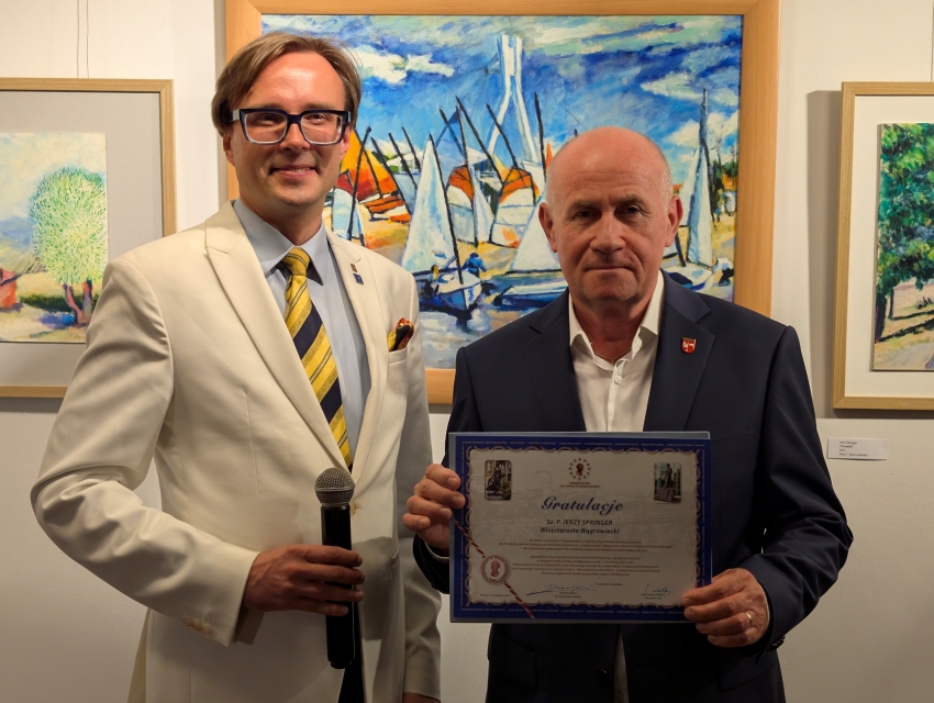 "Igrając ze słońcem" czyli wystawa prac plastycznych Jerzego Springera, fot. Waldemar Kaiser